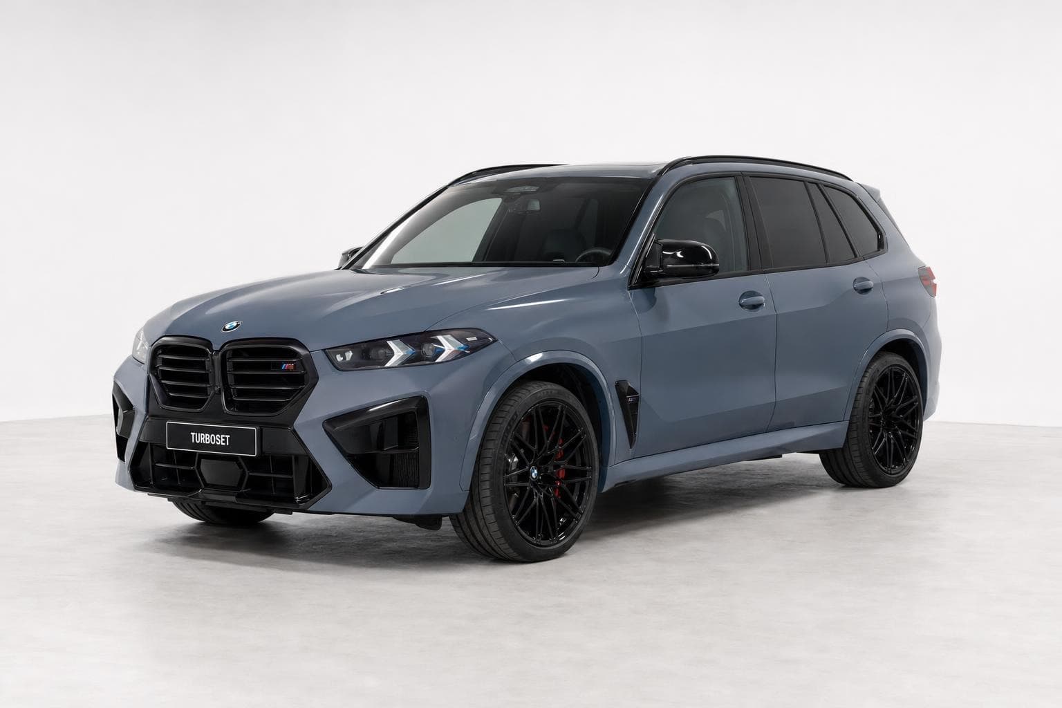 BMW X5 M Competition studio render
